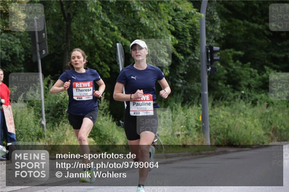 14.06.2026 - REWE Women's Run Jannik Wohlers http://msf.ph/oto/9799064 14.06.2026 09:40:55 Laufen 11296, 10859, 57 meine-sportfotos.de