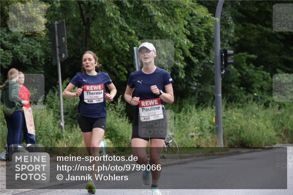 14.06.2026 - REWE Women's Run Jannik Wohlers http://msf.ph/oto/9799066 14.06.2026 09:40:55 Laufen 11296, 7, 10859, 7 meine-sportfotos.de