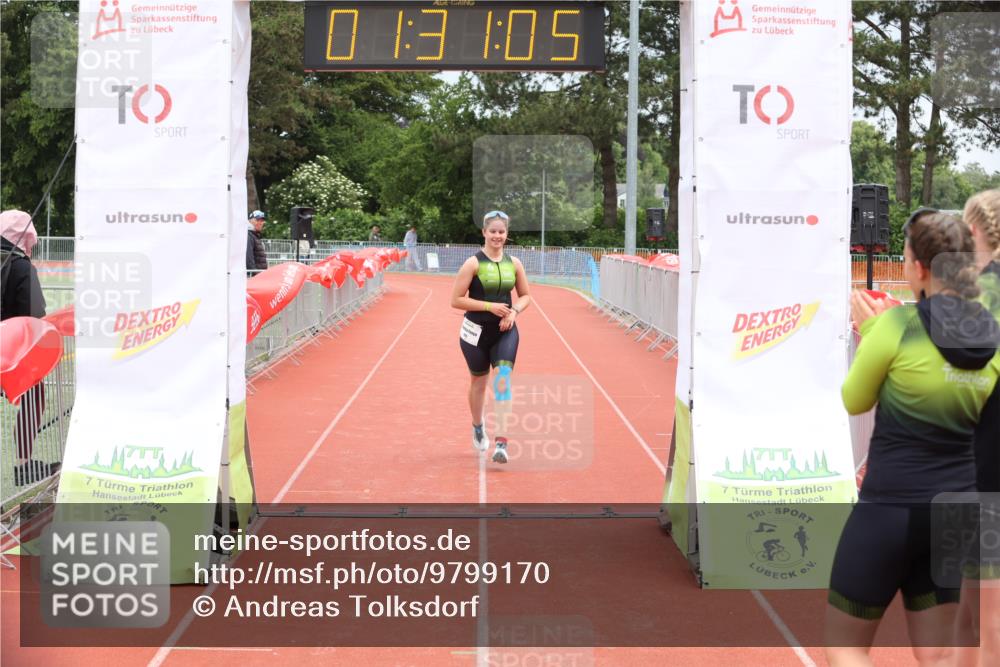 14.06.2026 - 7 Türme Triathlon Andreas Tolksdorf http://msf.ph/oto/9799170 14.06.2026 12:01:04 Ziel 490 meine-sportfotos.de