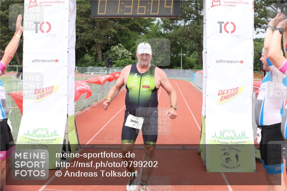 14.06.2026 - 7 Türme Triathlon Andreas Tolksdorf http://msf.ph/oto/9799202 14.06.2026 12:06:04 Ziel 534 meine-sportfotos.de