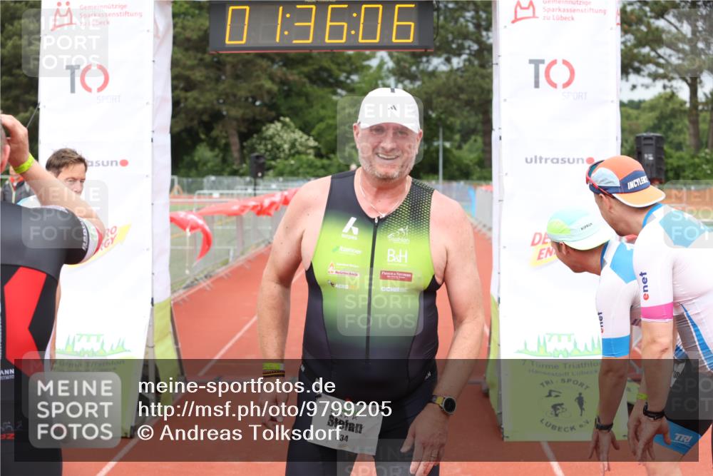 14.06.2026 - 7 Türme Triathlon Andreas Tolksdorf http://msf.ph/oto/9799205 14.06.2026 12:06:06 Ziel 534 meine-sportfotos.de