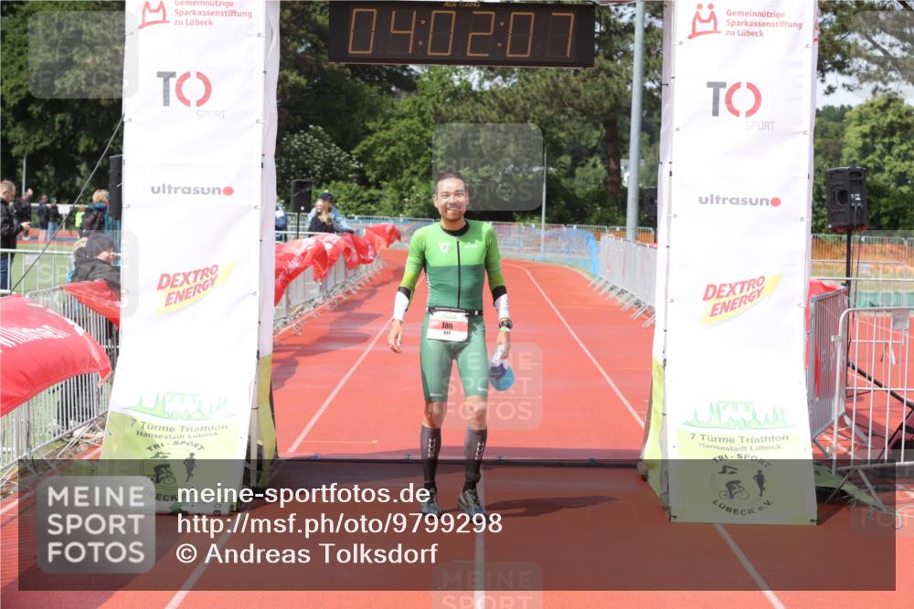 14.06.2026 - 7 Türme Triathlon Andreas Tolksdorf http://msf.ph/oto/9799298 14.06.2026 15:02:06 Ziel 841 meine-sportfotos.de