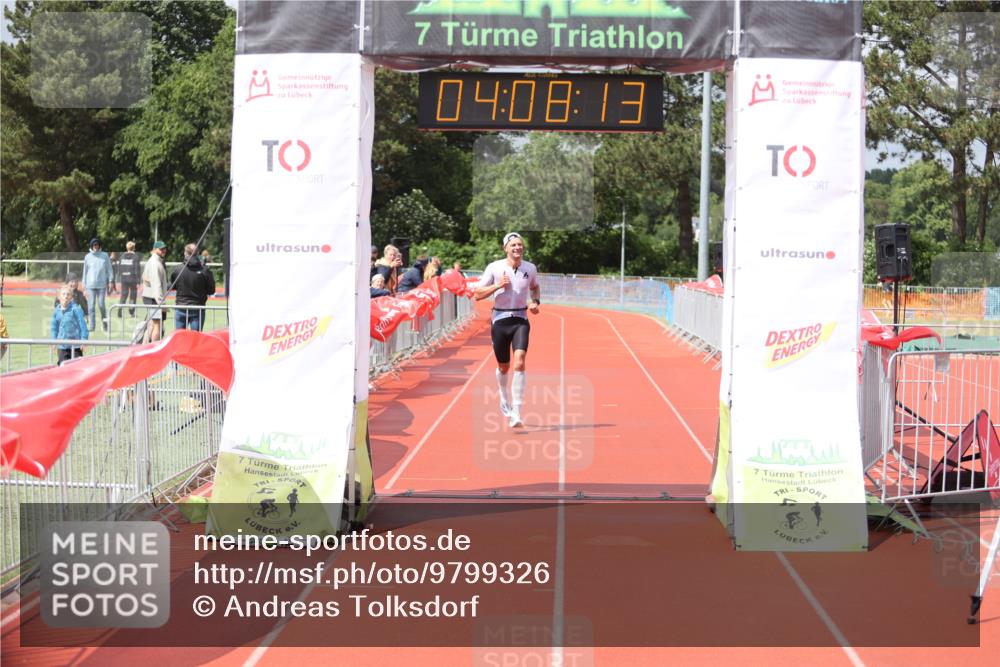 14.06.2026 - 7 Türme Triathlon Andreas Tolksdorf http://msf.ph/oto/9799326 14.06.2026 15:08:11 Ziel 846 meine-sportfotos.de