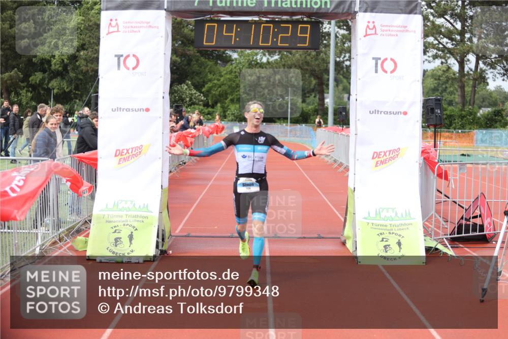 14.06.2026 - 7 Türme Triathlon Andreas Tolksdorf http://msf.ph/oto/9799348 14.06.2026 15:10:27 Ziel 1136 meine-sportfotos.de