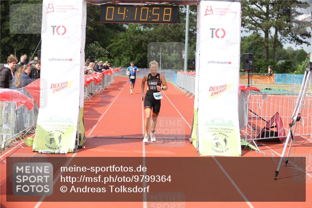 14.06.2026 - 7 Türme Triathlon Andreas Tolksdorf http://msf.ph/oto/9799364 14.06.2026 15:10:57 Ziel 931, 1042 meine-sportfotos.de