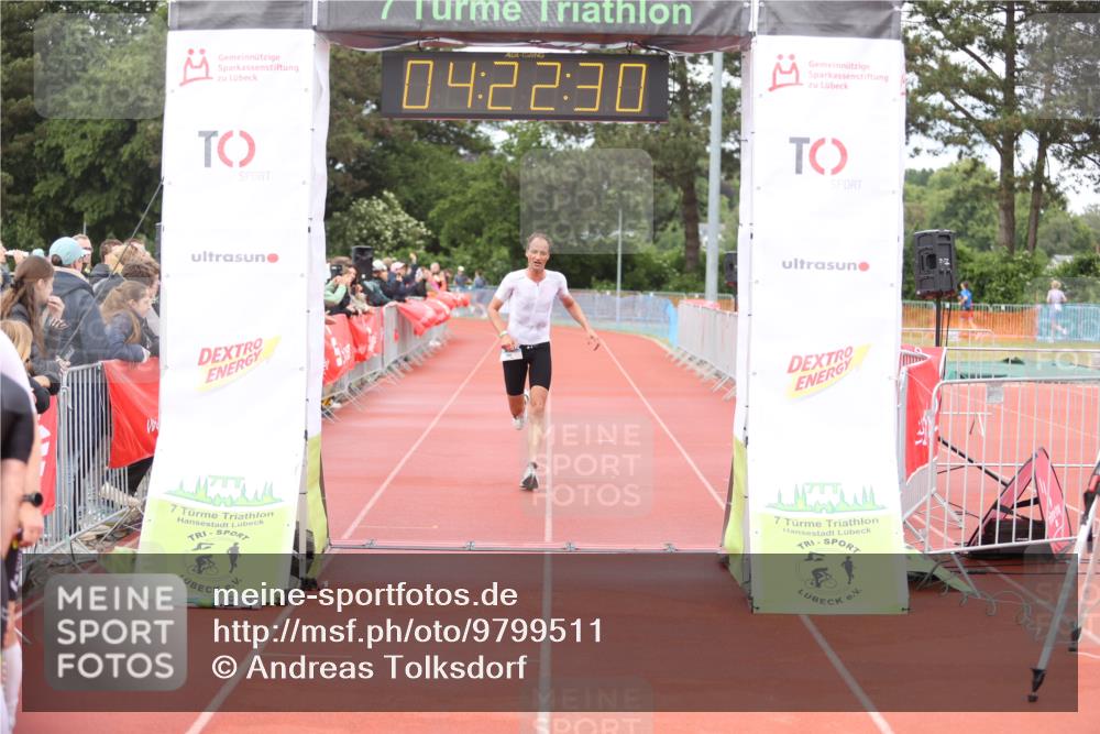 14.06.2026 - 7 Türme Triathlon Andreas Tolksdorf http://msf.ph/oto/9799511 14.06.2026 15:22:30 Ziel 1152 meine-sportfotos.de
