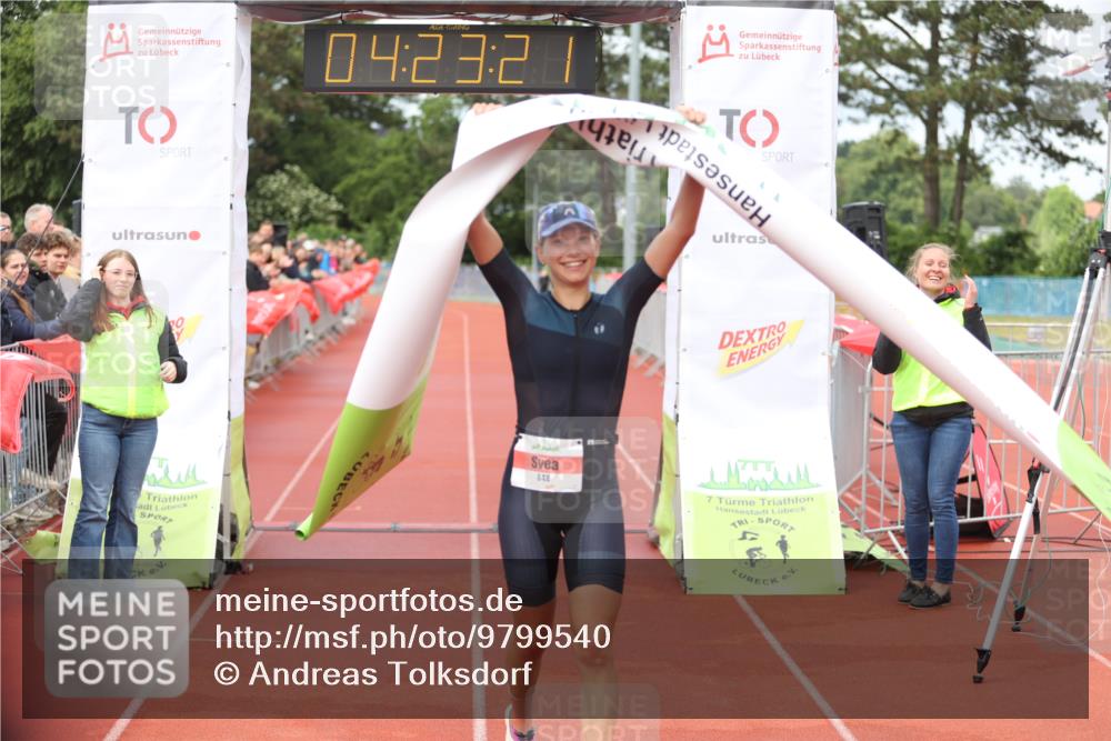 14.06.2026 - 7 Türme Triathlon Andreas Tolksdorf http://msf.ph/oto/9799540 14.06.2026 15:23:20 Ziel 848 meine-sportfotos.de