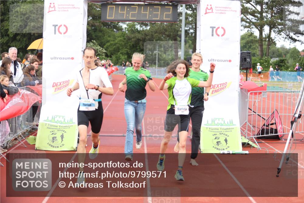 14.06.2026 - 7 Türme Triathlon Andreas Tolksdorf http://msf.ph/oto/9799571 14.06.2026 15:24:30 Ziel 661, 897, 1151 meine-sportfotos.de