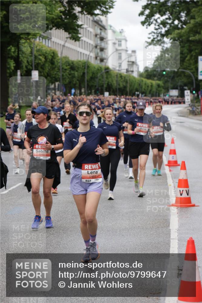 14.06.2026 - REWE Women's Run Jannik Wohlers http://msf.ph/oto/9799647 14.06.2026 10:39:20 Laufen 5212, 57, 5403 meine-sportfotos.de