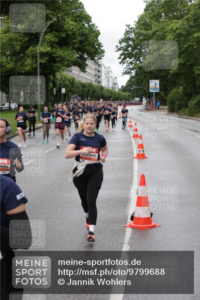 14.06.2026 - REWE Women's Run Jannik Wohlers http://msf.ph/oto/9799688 14.06.2026 10:39:29 Laufen 77, 5226 meine-sportfotos.de