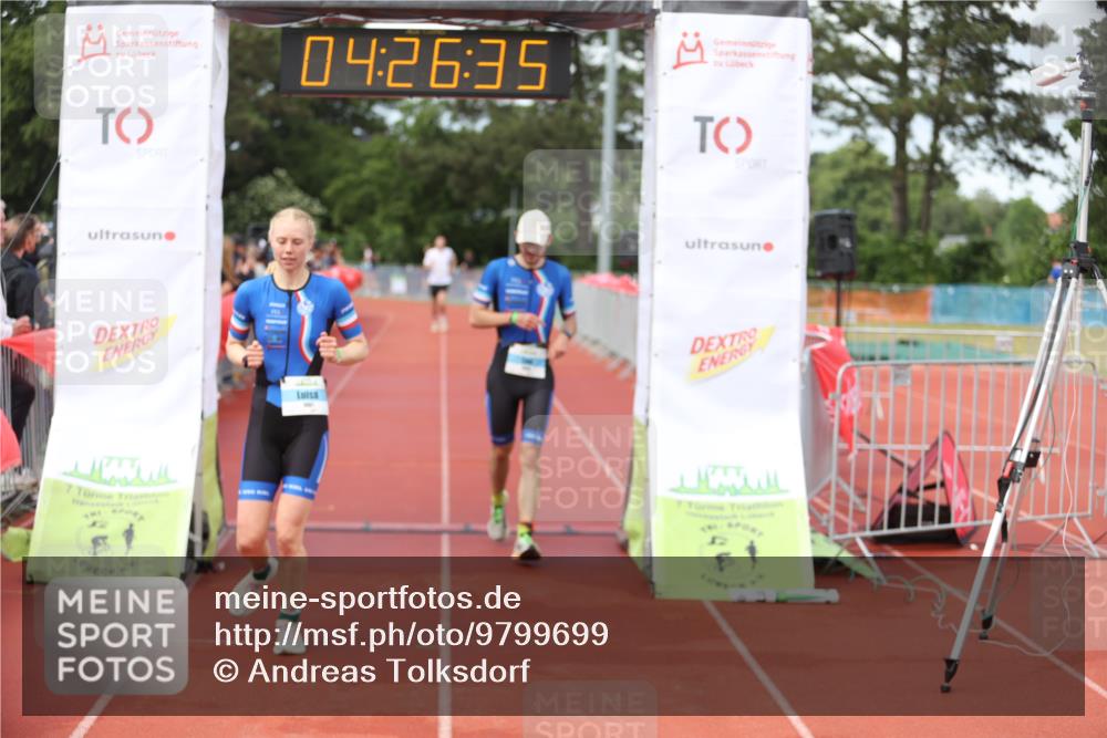 14.06.2026 - 7 Türme Triathlon Andreas Tolksdorf http://msf.ph/oto/9799699 14.06.2026 15:26:34 Ziel 1001, 1030, 1177 meine-sportfotos.de