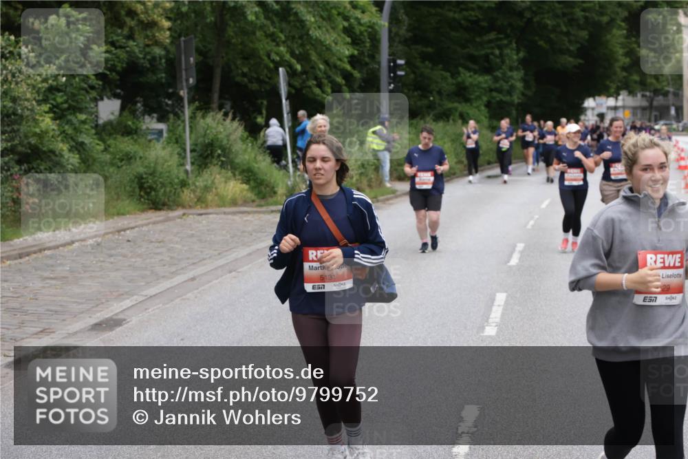 14.06.2026 - REWE Women's Run Jannik Wohlers http://msf.ph/oto/9799752 14.06.2026 11:02:09 Laufen 5131, 7, 29 meine-sportfotos.de