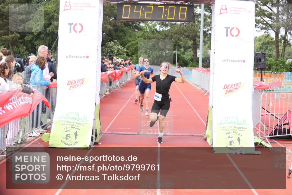 14.06.2026 - 7 Türme Triathlon Andreas Tolksdorf http://msf.ph/oto/9799761 14.06.2026 15:27:07 Ziel 925, 1161, 1170 meine-sportfotos.de