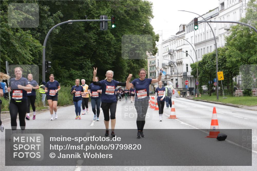 14.06.2026 - REWE Women's Run Jannik Wohlers http://msf.ph/oto/9799820 14.06.2026 11:02:21 Laufen 1, 7 meine-sportfotos.de