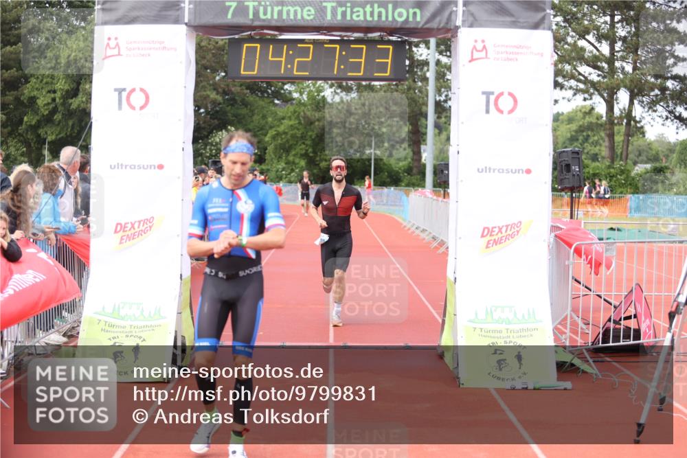 14.06.2026 - 7 Türme Triathlon Andreas Tolksdorf http://msf.ph/oto/9799831 14.06.2026 15:27:32 Ziel 851, 994 meine-sportfotos.de