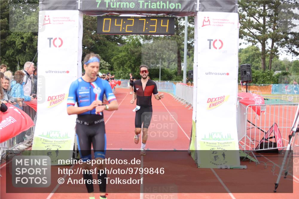 14.06.2026 - 7 Türme Triathlon Andreas Tolksdorf http://msf.ph/oto/9799846 14.06.2026 15:27:32 Ziel 851, 994 meine-sportfotos.de