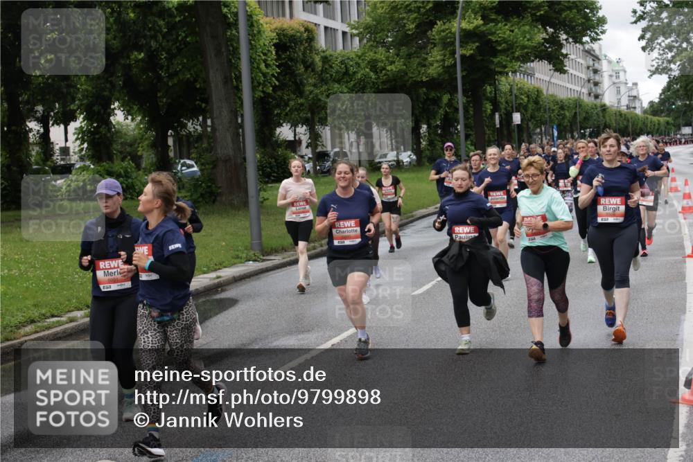14.06.2026 - REWE Women's Run Jannik Wohlers http://msf.ph/oto/9799898 14.06.2026 10:39:47 Laufen 5991, 57 meine-sportfotos.de