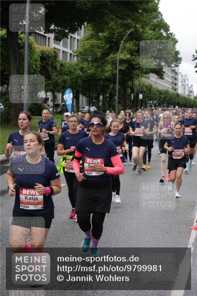 14.06.2026 - REWE Women's Run Jannik Wohlers http://msf.ph/oto/9799981 14.06.2026 10:39:55 Laufen 6011, 6, 00, 519, 7 meine-sportfotos.de