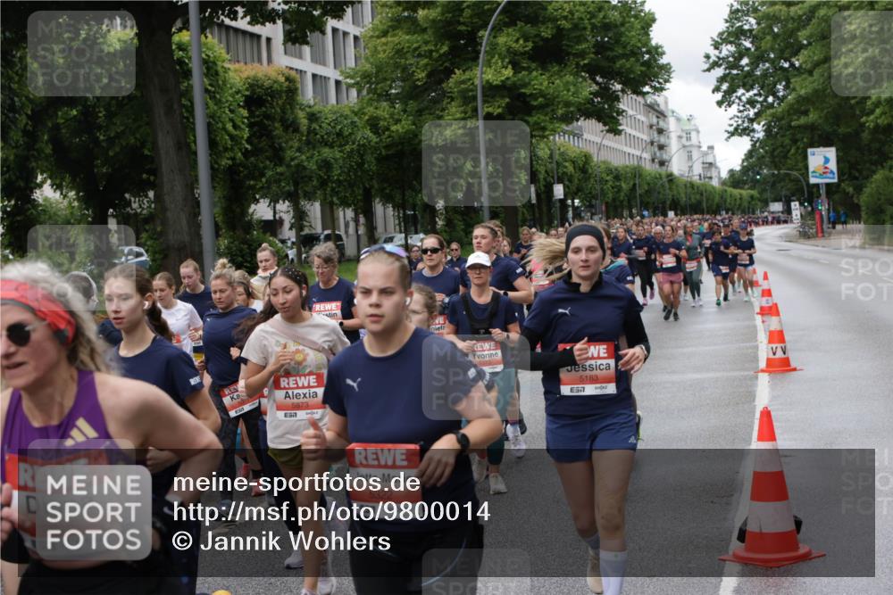 14.06.2026 - REWE Women's Run Jannik Wohlers http://msf.ph/oto/9800014 14.06.2026 10:39:59 Laufen 5196, 157, 5873, 7, 5322, 517, 5183 meine-sportfotos.de