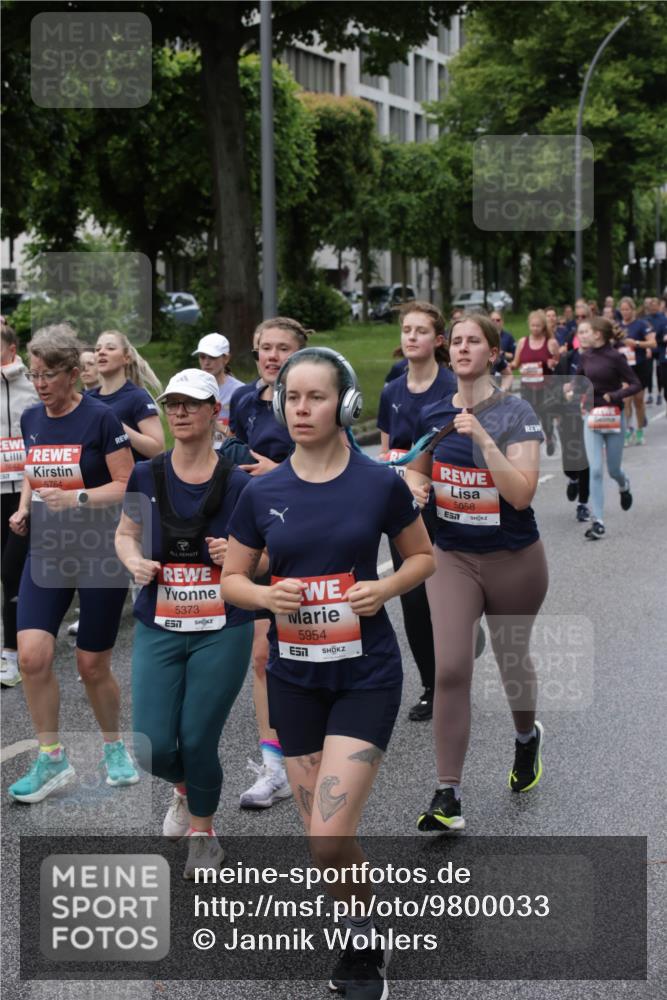 14.06.2026 - REWE Women's Run Jannik Wohlers http://msf.ph/oto/9800033 14.06.2026 10:40:01 Laufen 5764, 5373, 5954, 5058 meine-sportfotos.de