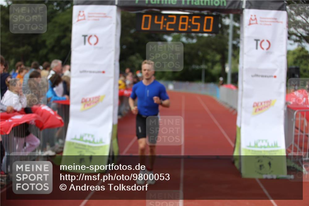 14.06.2026 - 7 Türme Triathlon Andreas Tolksdorf http://msf.ph/oto/9800053 14.06.2026 15:28:49 Ziel 1143 meine-sportfotos.de