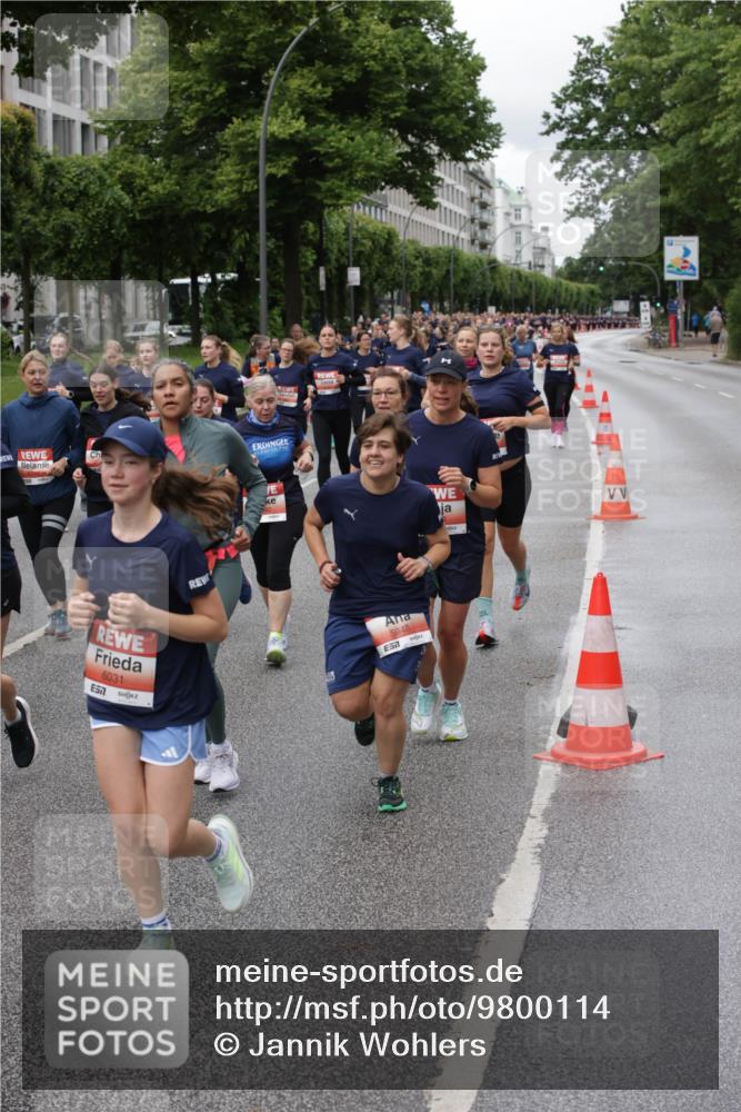 14.06.2026 - REWE Women's Run Jannik Wohlers http://msf.ph/oto/9800114 14.06.2026 10:40:09 Laufen 6031, 5948 meine-sportfotos.de