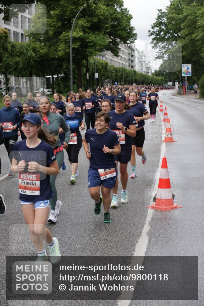 14.06.2026 - REWE Women's Run Jannik Wohlers http://msf.ph/oto/9800118 14.06.2026 10:40:09 Laufen 5751, 6031, 5948 meine-sportfotos.de