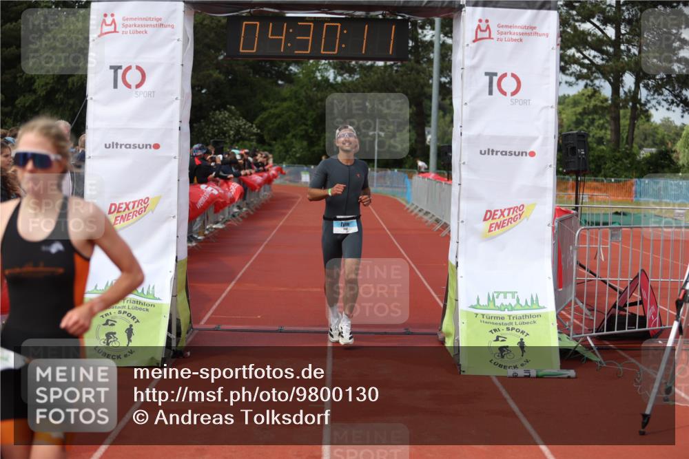14.06.2026 - 7 Türme Triathlon Andreas Tolksdorf http://msf.ph/oto/9800130 14.06.2026 15:30:09 Ziel 1147, 1710 meine-sportfotos.de