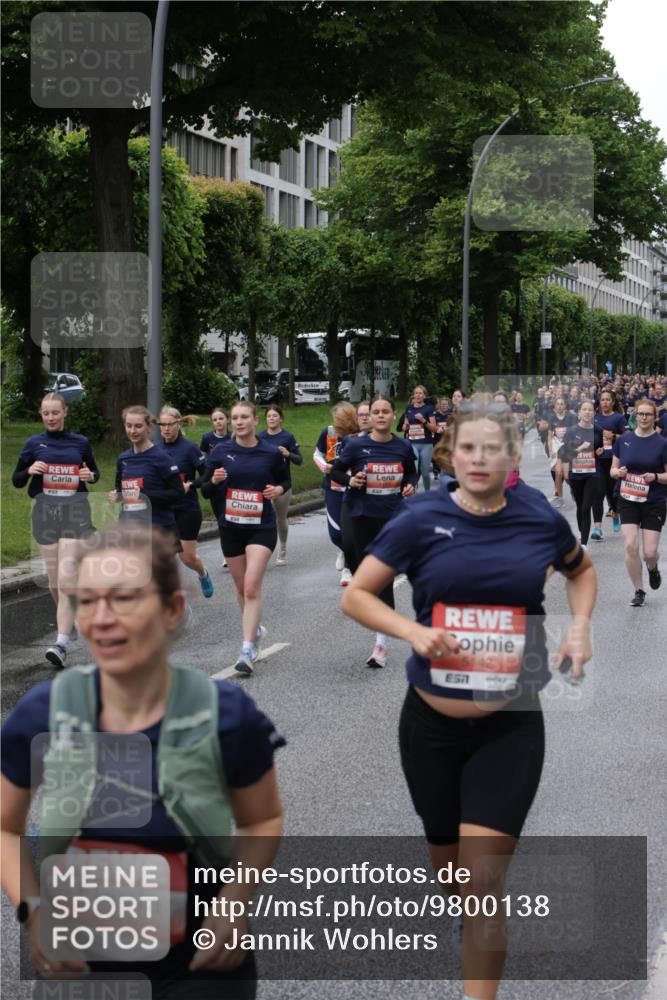 14.06.2026 - REWE Women's Run Jannik Wohlers http://msf.ph/oto/9800138 14.06.2026 10:40:12 Laufen 5740, 5142, 57 meine-sportfotos.de