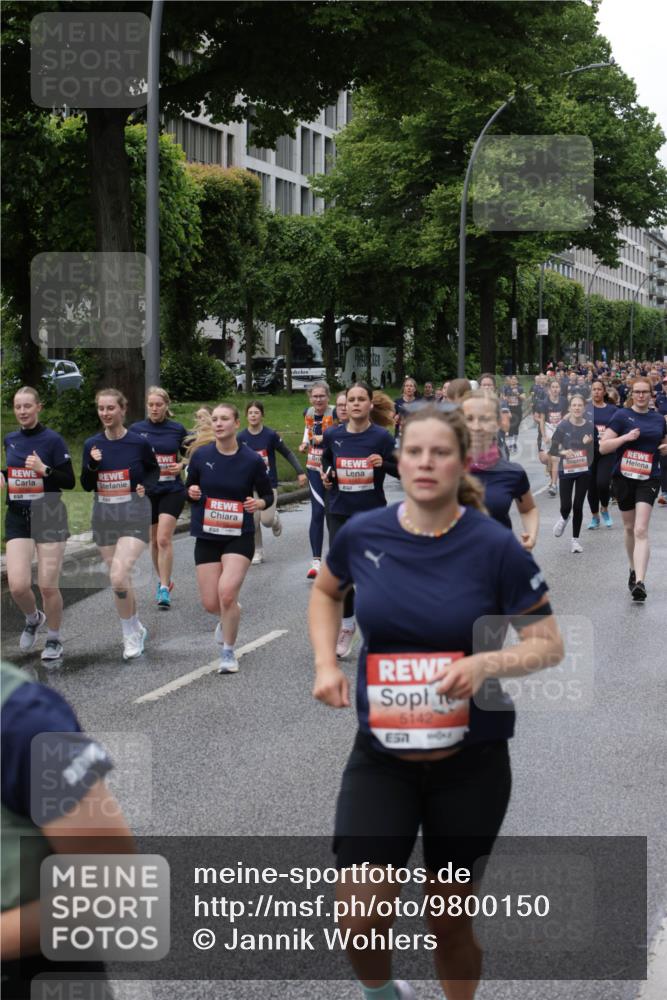14.06.2026 - REWE Women's Run Jannik Wohlers http://msf.ph/oto/9800150 14.06.2026 10:40:12 Laufen 51, 5142 meine-sportfotos.de