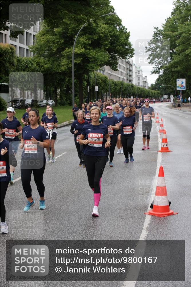 14.06.2026 - REWE Women's Run Jannik Wohlers http://msf.ph/oto/9800167 14.06.2026 10:40:16 Laufen 5274, 517, 5892 meine-sportfotos.de