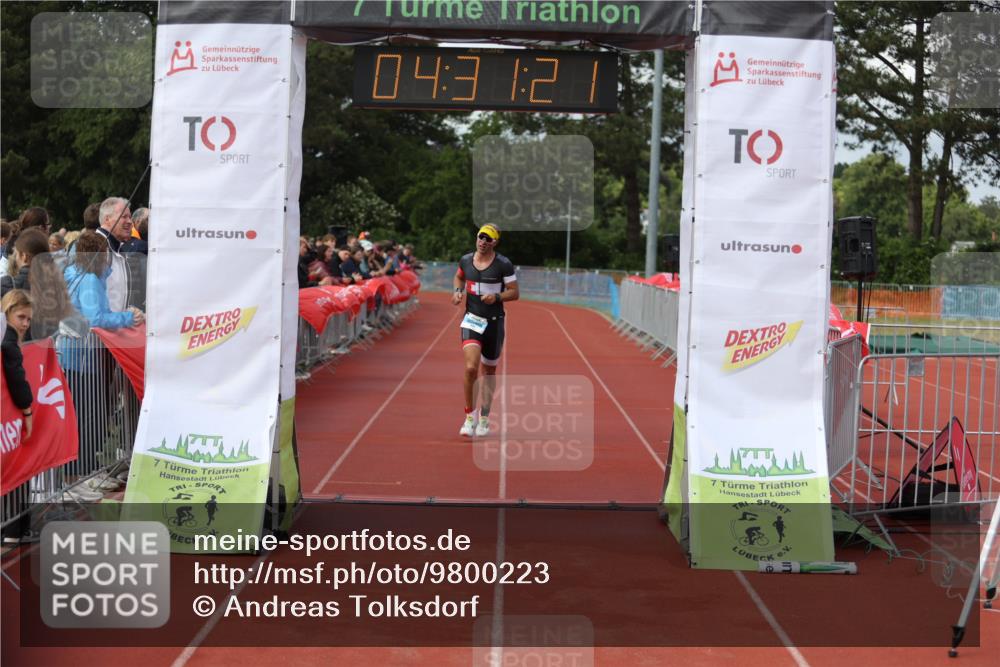 14.06.2026 - 7 Türme Triathlon Andreas Tolksdorf http://msf.ph/oto/9800223 14.06.2026 15:31:19 Ziel 1091 meine-sportfotos.de