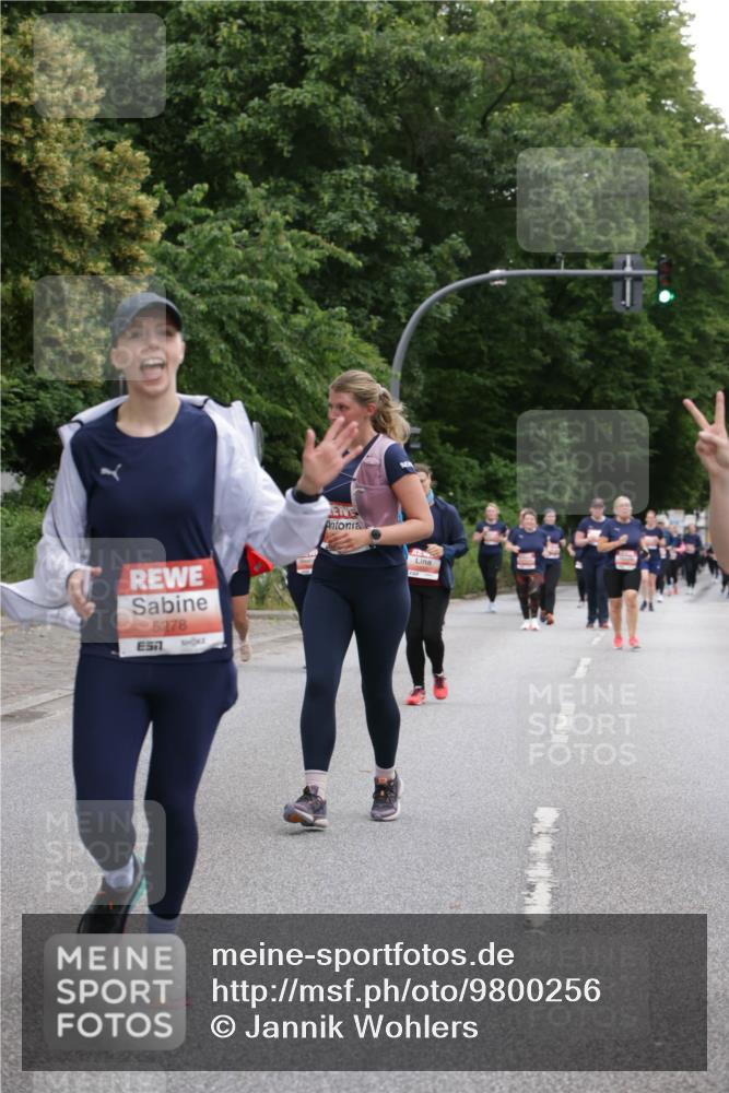 14.06.2026 - REWE Women's Run Jannik Wohlers http://msf.ph/oto/9800256 14.06.2026 11:03:07 Laufen 5278, 7 meine-sportfotos.de