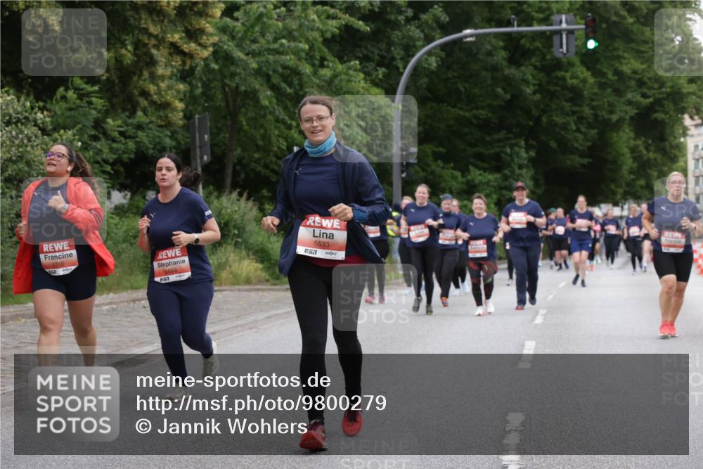 14.06.2026 - REWE Women's Run Jannik Wohlers http://msf.ph/oto/9800279 14.06.2026 11:03:11 Laufen 5755, 57, 5653, 57, 5533, 7 meine-sportfotos.de