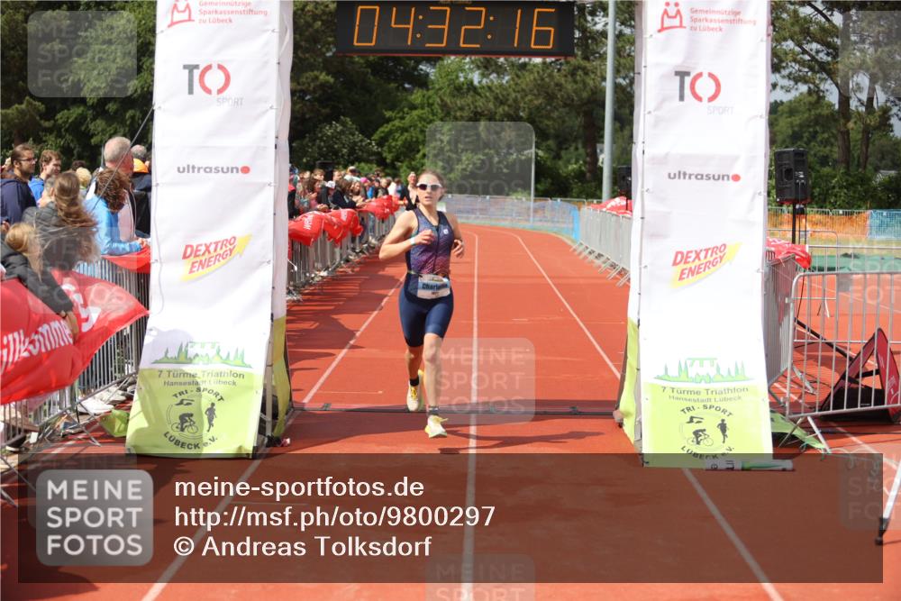 14.06.2026 - 7 Türme Triathlon Andreas Tolksdorf http://msf.ph/oto/9800297 14.06.2026 15:32:14 Ziel 901, 1021, 1768 meine-sportfotos.de