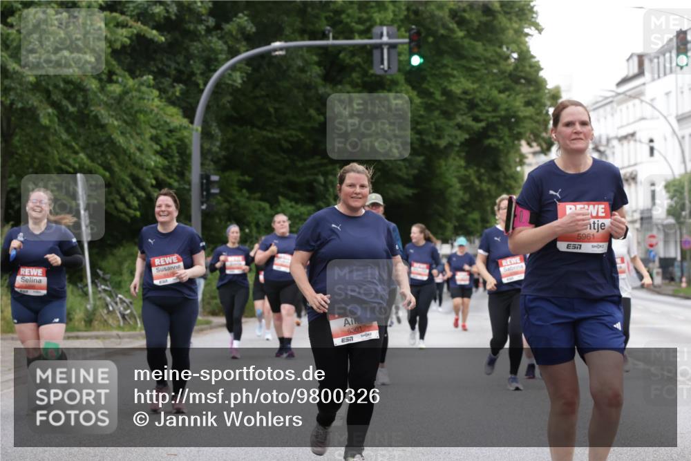 14.06.2026 - REWE Women's Run Jannik Wohlers http://msf.ph/oto/9800326 14.06.2026 11:03:20 Laufen 5301, 5961, 7 meine-sportfotos.de