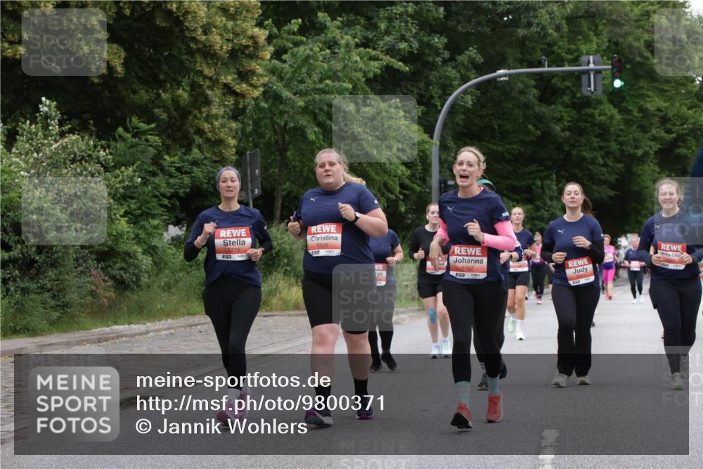 14.06.2026 - REWE Women's Run Jannik Wohlers http://msf.ph/oto/9800371 14.06.2026 11:03:26 Laufen 5770, 7, 5197 meine-sportfotos.de