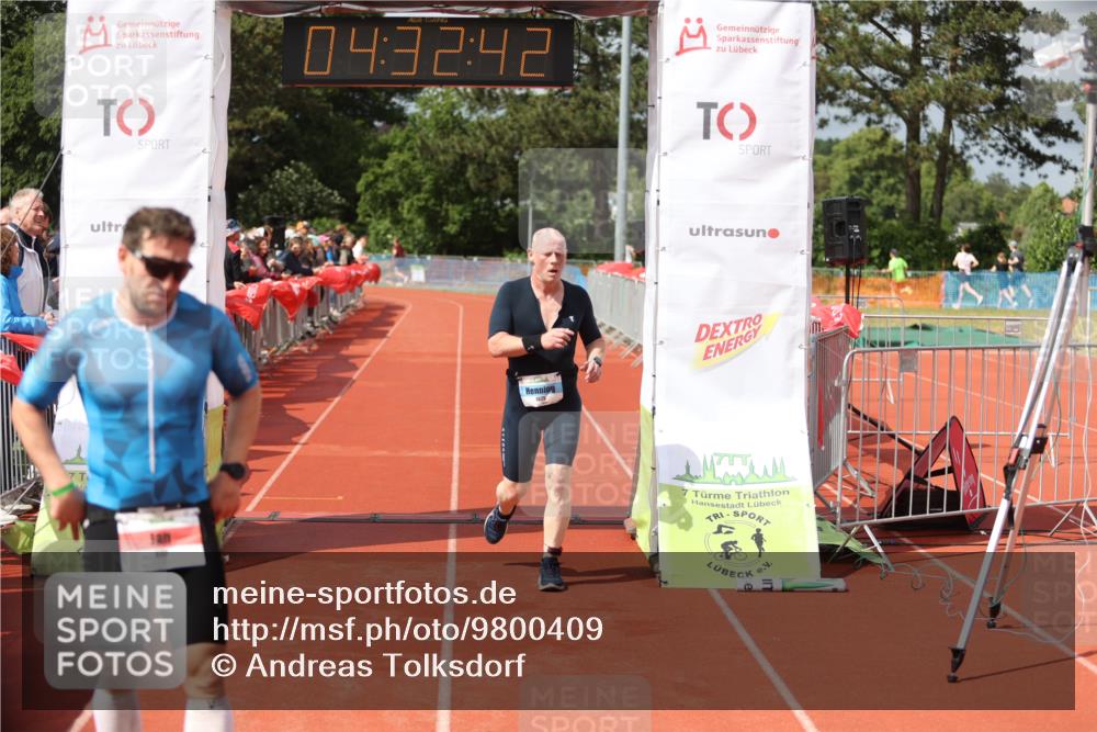 14.06.2026 - 7 Türme Triathlon Andreas Tolksdorf http://msf.ph/oto/9800409 14.06.2026 15:32:41 Ziel 840, 917, 1025 meine-sportfotos.de