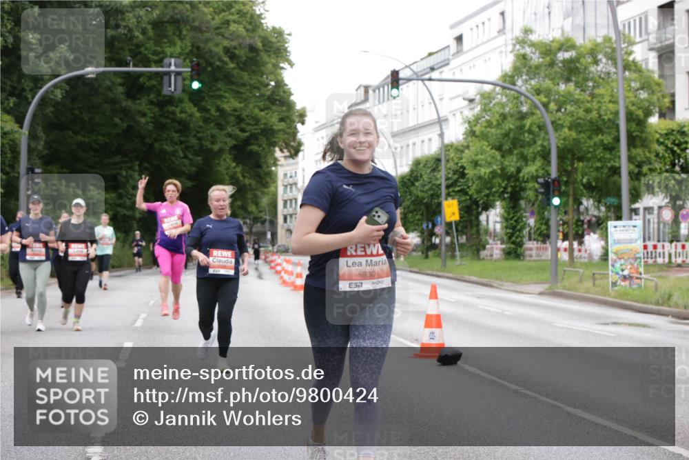 14.06.2026 - REWE Women's Run Jannik Wohlers http://msf.ph/oto/9800424 14.06.2026 11:03:37 Laufen 5830 meine-sportfotos.de