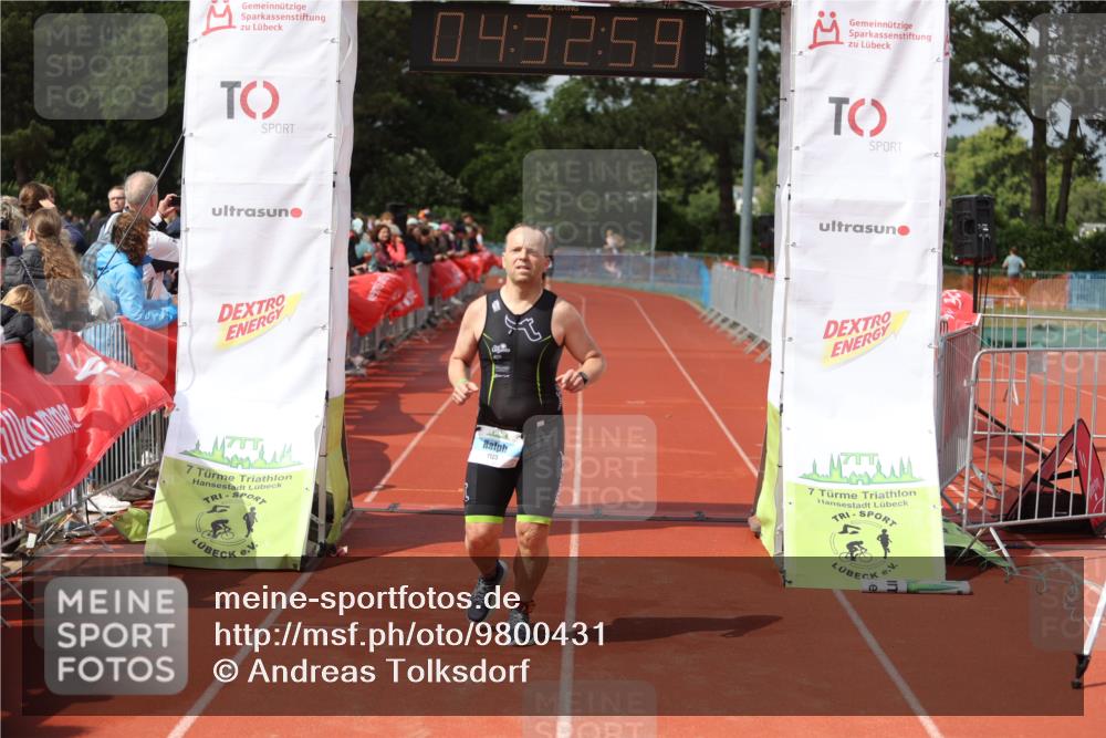 14.06.2026 - 7 Türme Triathlon Andreas Tolksdorf http://msf.ph/oto/9800431 14.06.2026 15:32:58 Ziel 1123 meine-sportfotos.de