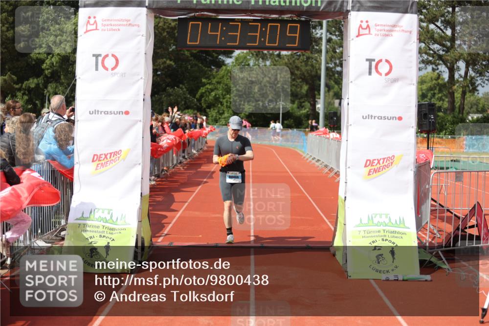 14.06.2026 - 7 Türme Triathlon Andreas Tolksdorf http://msf.ph/oto/9800438 14.06.2026 15:33:08 Ziel 941 meine-sportfotos.de