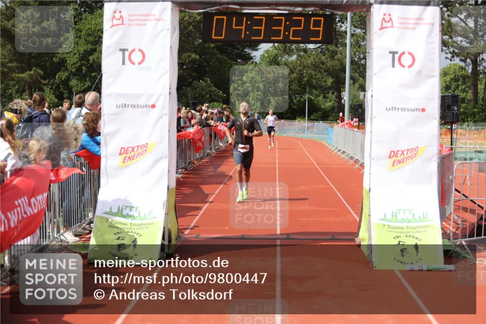 14.06.2026 - 7 Türme Triathlon Andreas Tolksdorf http://msf.ph/oto/9800447 14.06.2026 15:33:28 Ziel 643 meine-sportfotos.de
