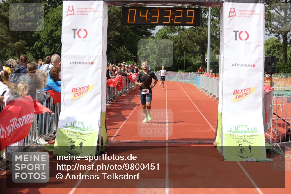 14.06.2026 - 7 Türme Triathlon Andreas Tolksdorf http://msf.ph/oto/9800451 14.06.2026 15:33:28 Ziel 643 meine-sportfotos.de