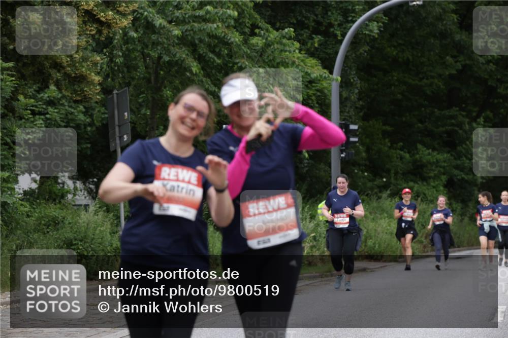 14.06.2026 - REWE Women's Run Jannik Wohlers http://msf.ph/oto/9800519 14.06.2026 11:03:56 Laufen  meine-sportfotos.de