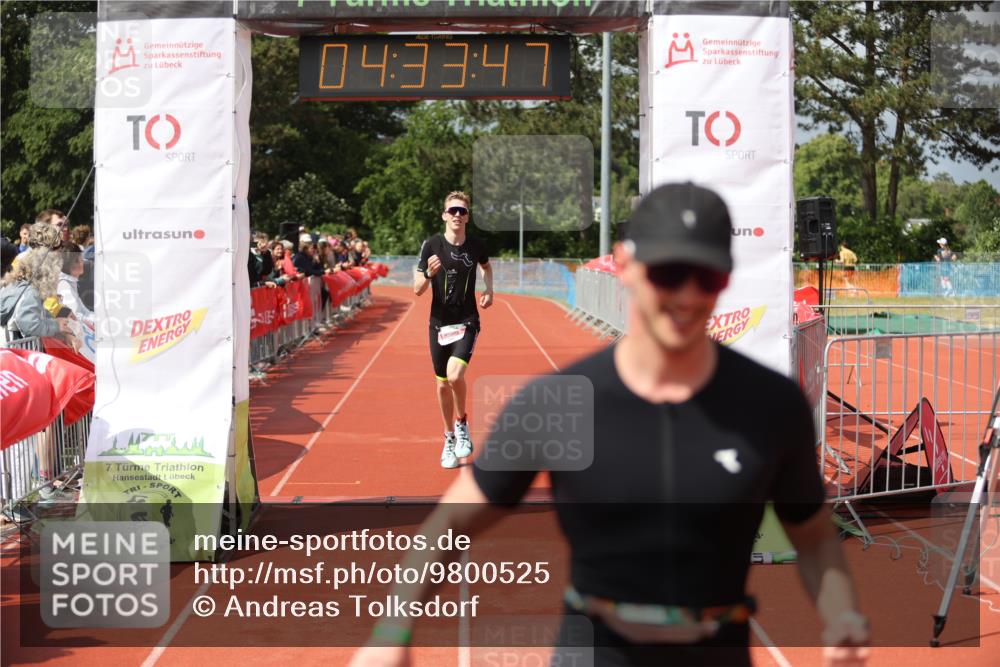 14.06.2026 - 7 Türme Triathlon Andreas Tolksdorf http://msf.ph/oto/9800525 14.06.2026 15:33:46 Ziel 649, 1104, 1158 meine-sportfotos.de