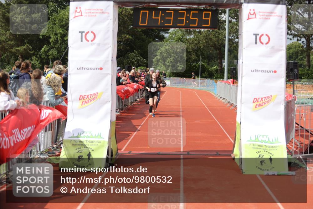 14.06.2026 - 7 Türme Triathlon Andreas Tolksdorf http://msf.ph/oto/9800532 14.06.2026 15:33:57 Ziel 898 meine-sportfotos.de