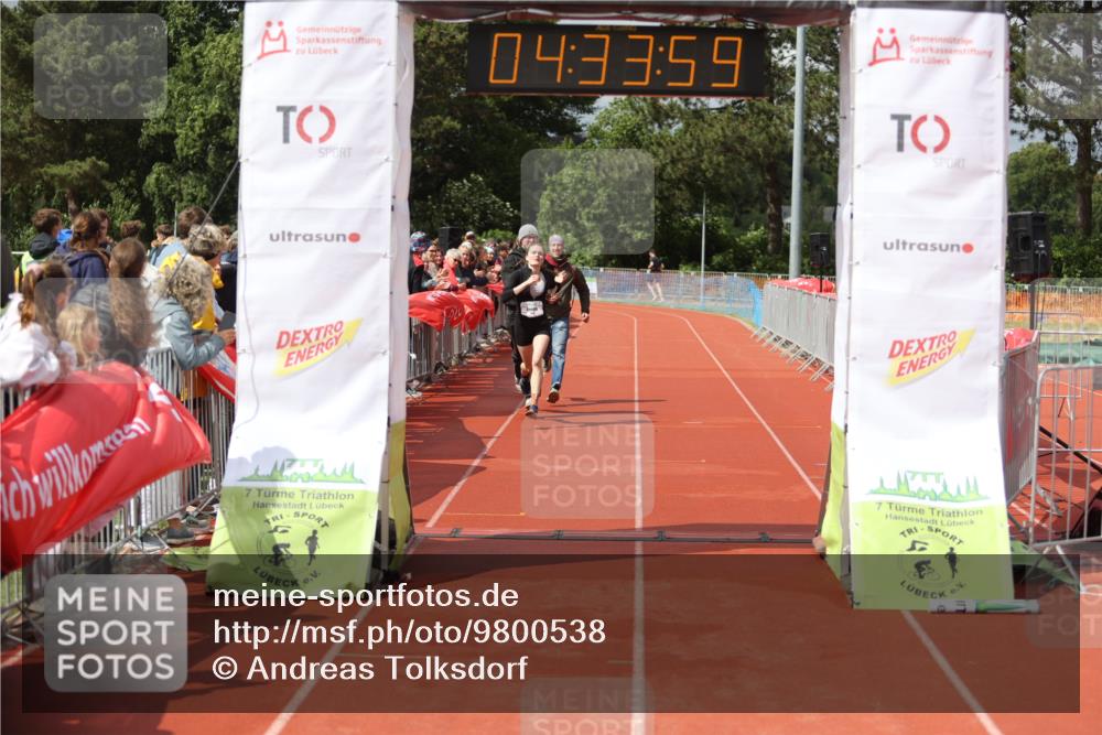 14.06.2026 - 7 Türme Triathlon Andreas Tolksdorf http://msf.ph/oto/9800538 14.06.2026 15:33:58 Ziel 898 meine-sportfotos.de