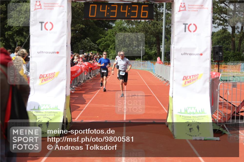 14.06.2026 - 7 Türme Triathlon Andreas Tolksdorf http://msf.ph/oto/9800581 14.06.2026 15:34:35 Ziel 923, 1086, 1096 meine-sportfotos.de