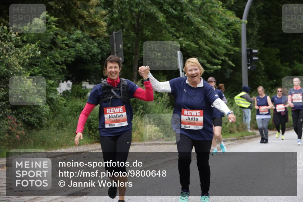 14.06.2026 - REWE Women's Run Jannik Wohlers http://msf.ph/oto/9800648 14.06.2026 11:04:16 Laufen 5658, 7, 5959, 7 meine-sportfotos.de