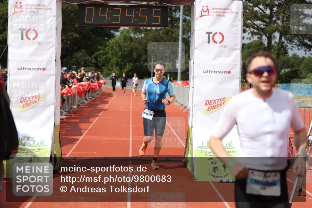 14.06.2026 - 7 Türme Triathlon Andreas Tolksdorf http://msf.ph/oto/9800683 14.06.2026 15:34:53 Ziel 951, 955, 1007, 1126, 1146 meine-sportfotos.de